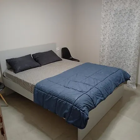 Apartment's In 2 特里卡拉